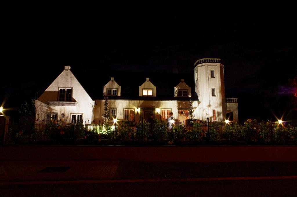 B&B Villa Reynaert Opoeteren Exterior photo